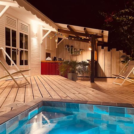 Les Coulirooms - Suite Avec Jacuzzi Et Grande Terrasse Sainte-Anne  Zewnętrze zdjęcie