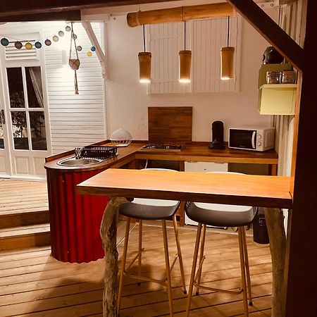 Les Coulirooms - Suite Avec Jacuzzi Et Grande Terrasse Sainte-Anne  Zewnętrze zdjęcie